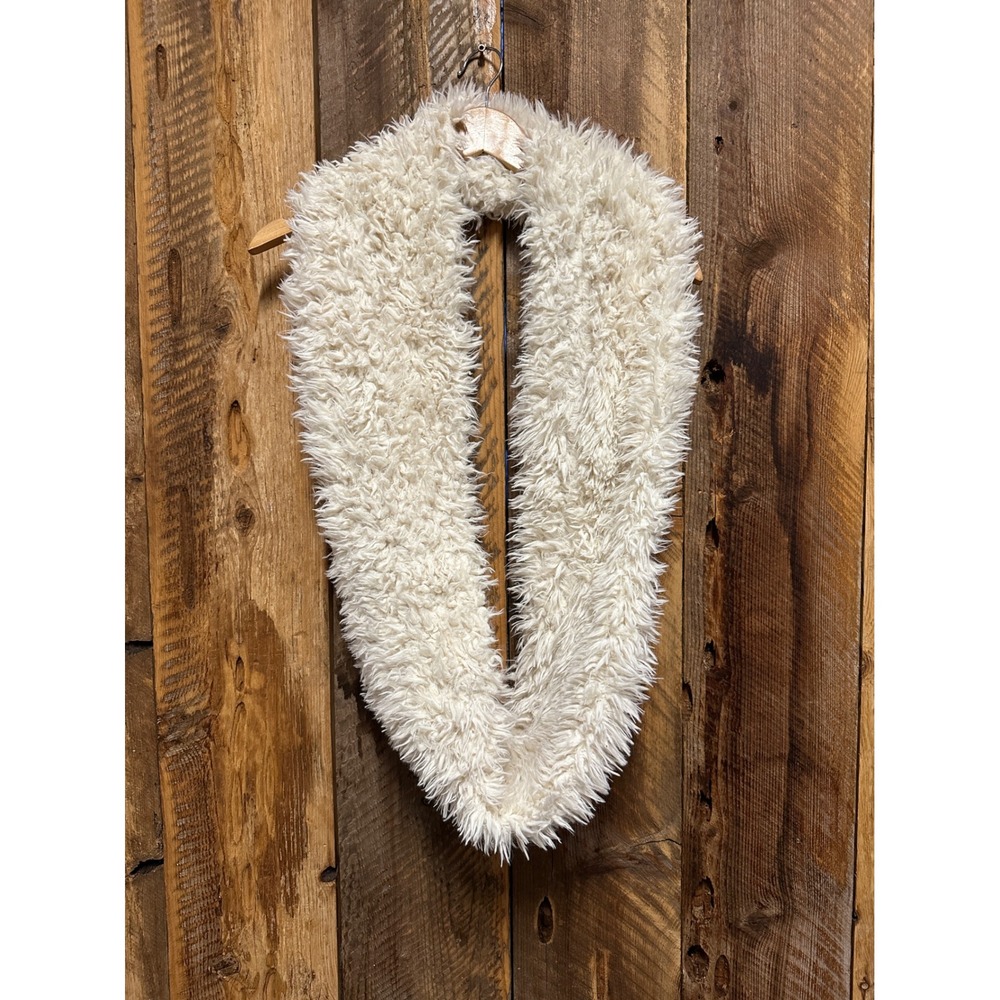 Cream Faux Fur Infinity Scarf Women's Soft Plush Winter Cozy Fuzzy Shawl  Boho